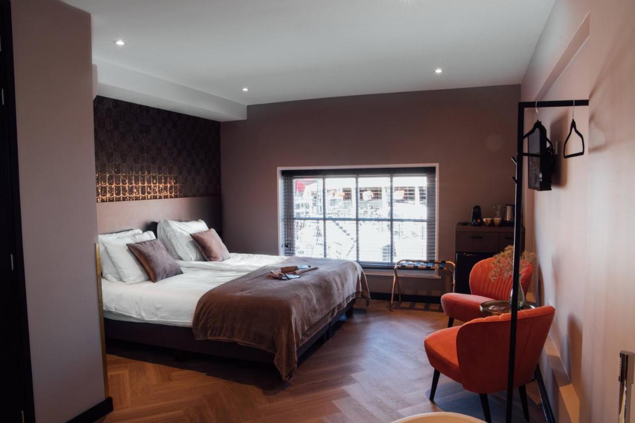 Harbour Suites Boutique Hotel โมนนิคเคินดาม ภายนอก รูปภาพ